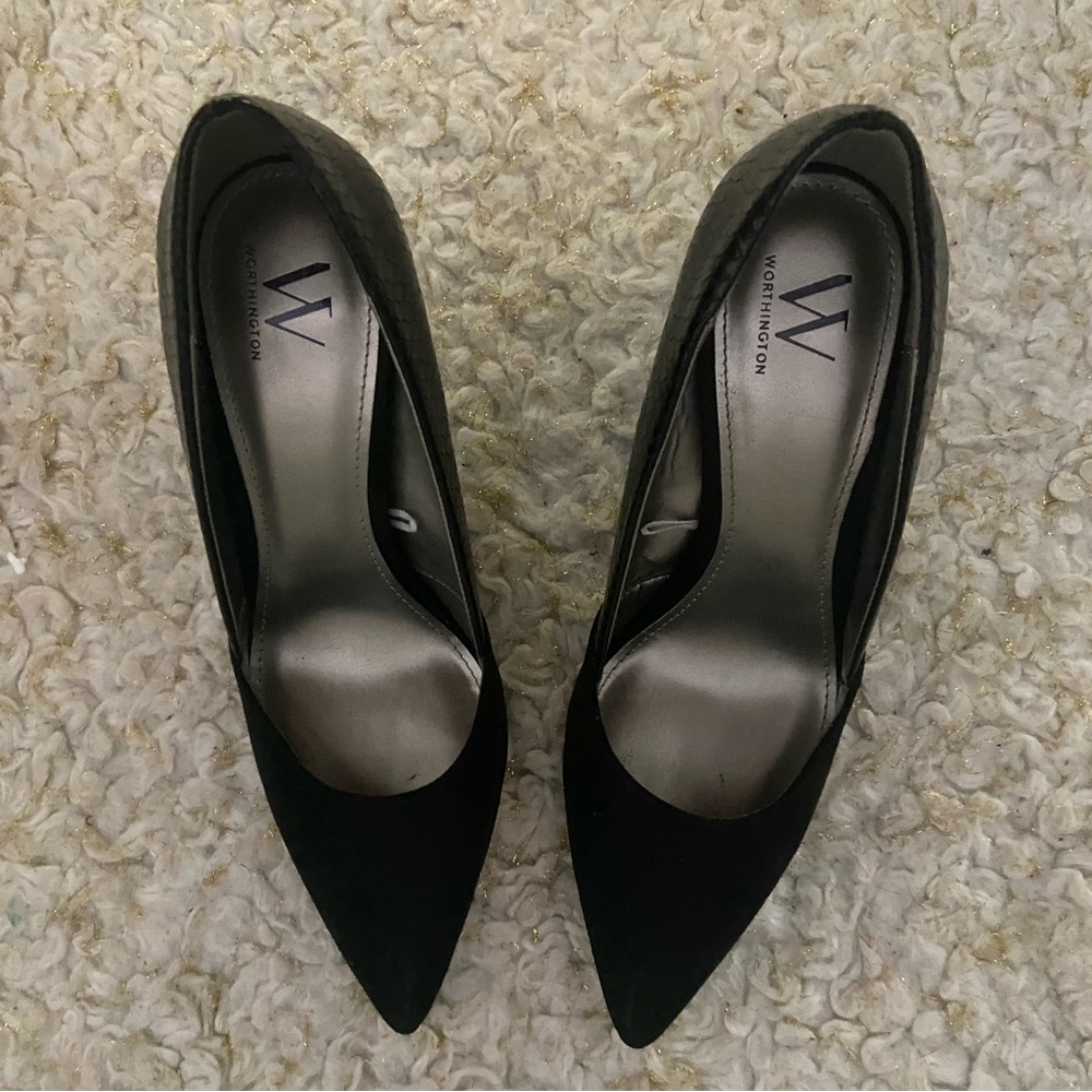 Black elegant heels